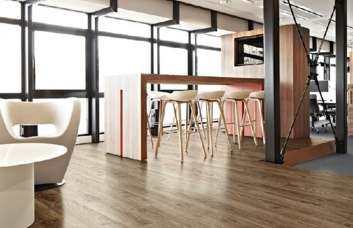 Nhược điểm của sàn gỗ tự nhiên